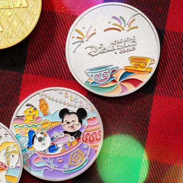 "Pre-Order" HKDL - Mickey and Donald (Disney collectible coins)