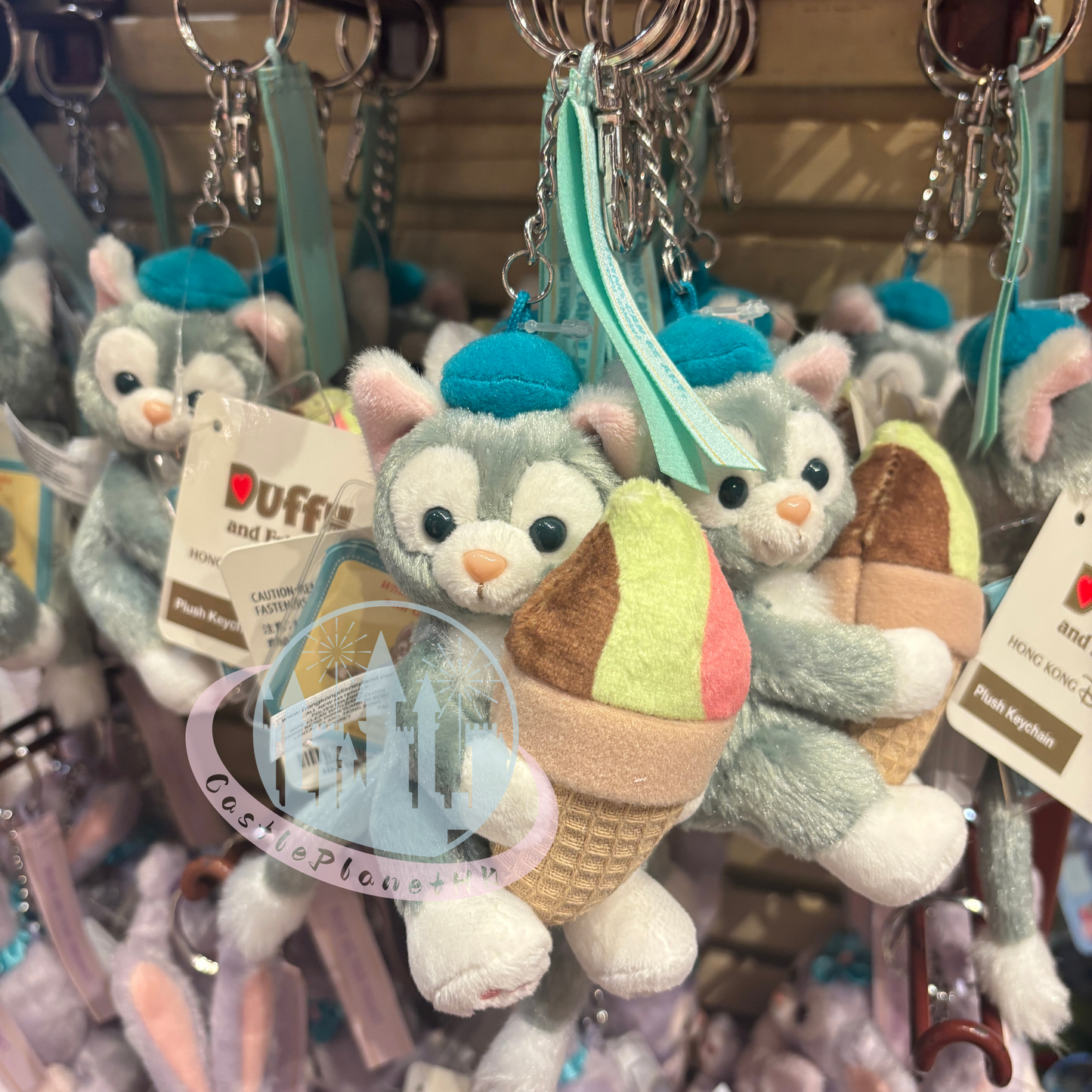 "Pre-Order" HKDL - Gelatoni Bag Charm (Duffy & Friends - Sitting Pose 2025)