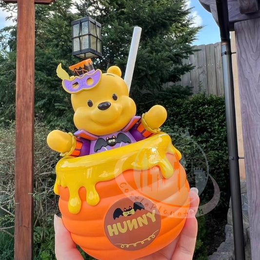 "Pre-Order" SHDR - Halloween Winnie the Pooh Souvenir Specialty Sipper (Halloween 2024)