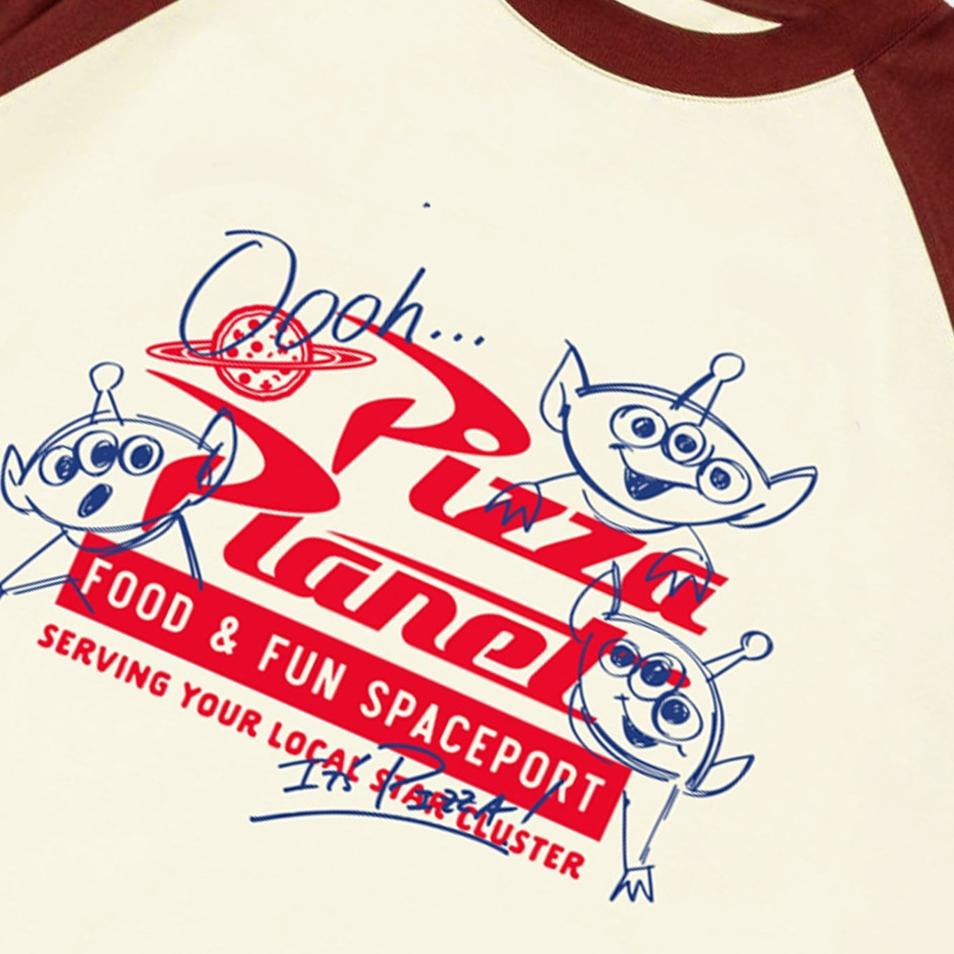 “Pre-order” HKDL - PIZZA PLANET HAND DRAWN RAGLAN TEE for Adults, TOY STORY X GROCERY 2026